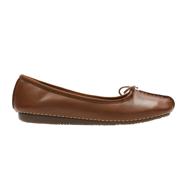 Clarks flat cheap shoes sale